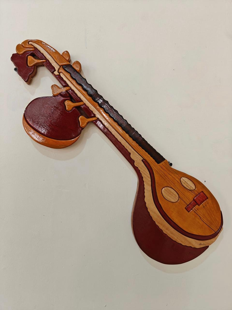 Handcrafted Wooden Classical Veena Wall Art – Indian Musical Instrument Decor